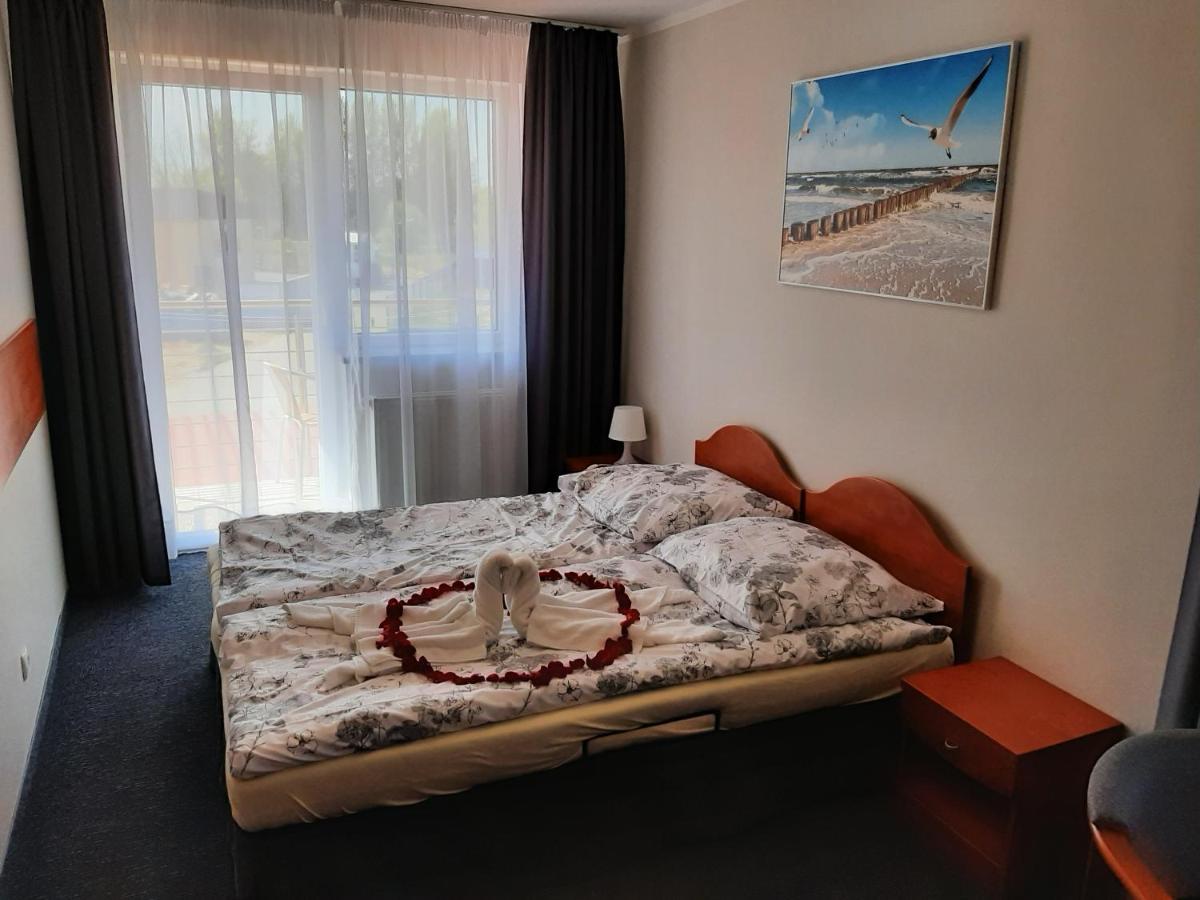Pensjonat Edana Ustronie Morskie Exteriér fotografie