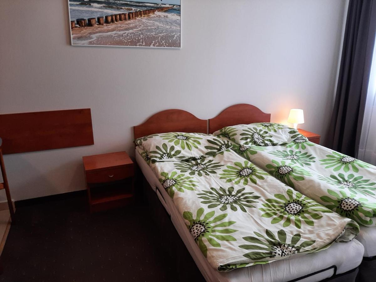 Pensjonat Edana Ustronie Morskie Exteriér fotografie